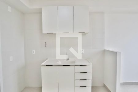Sala / Cozinha  de apartamento para alugar com 1 quarto, 25m² em Vila Cláudia, São Paulo