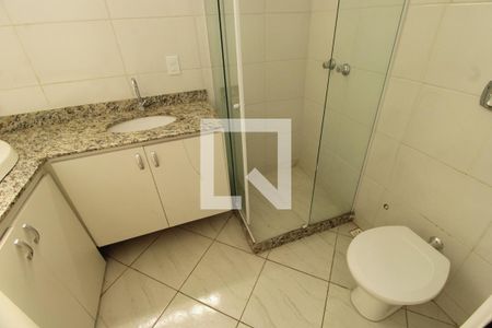 Banheiro da Suíte 1 de casa para alugar com 5 quartos, 430m² em Praça Seca, Rio de Janeiro