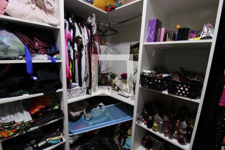 Apartamento à venda com 67m², 3 quartos e 1 vagaCloset