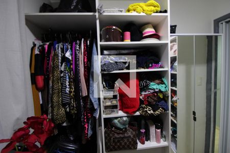 Apartamento à venda com 67m², 3 quartos e 1 vagaCloset