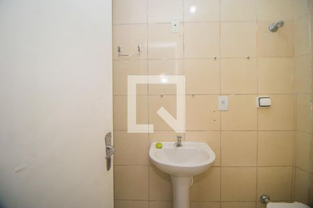 Banheiro de apartamento à venda com 1 quarto, 40m² em Petrópolis, Porto Alegre