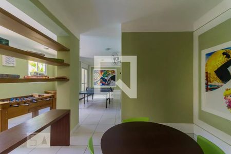 Apartamento à venda com 65m², 3 quartos e 1 vaga Apartamento à venda com 65m², 3 quartos e 1 vagaSalão de jogos