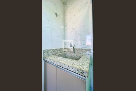 Apartamento à venda com 65m², 3 quartos e 1 vaga Apartamento à venda com 65m², 3 quartos e 1 vagaBanheiro da Suíte