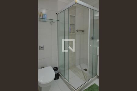 Apartamento à venda com 112m², 2 quartos e 1 vagaBanheiro do Quarto 1 