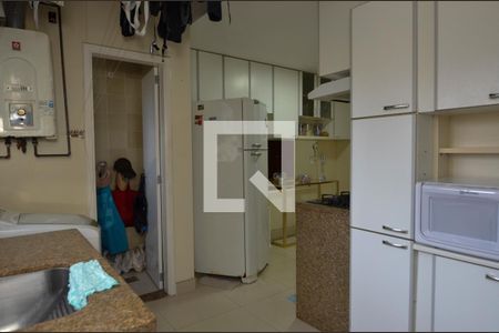 Apartamento à venda com 112m², 2 quartos e 1 vagaCozinha 