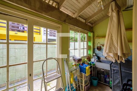 Casa à venda com 113m², 2 quartos e 2 vagasÁrea de Serviço