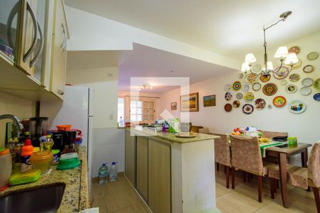 Casa à venda com 113m², 2 quartos e 2 vagasCozinha