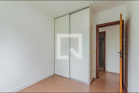 Apartamento à venda com 136m², 5 quartos e 2 vagasQuarto
