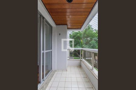 Apartamento à venda com 136m², 5 quartos e 2 vagasVaranda Quarto de serviço 2