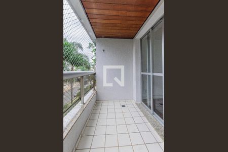 Apartamento à venda com 136m², 5 quartos e 2 vagasVaranda Quarto de serviço 2