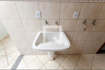 Casa para alugar com 156m², 5 quartos e 3 vagasÁrea de Serviço