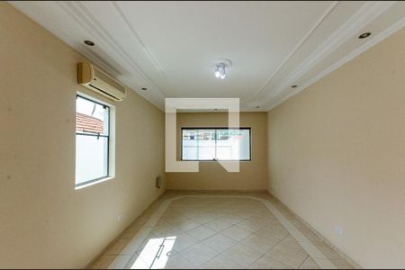 Sala de casa para alugar com 5 quartos, 156m² em Vila Bonilha, São Paulo
