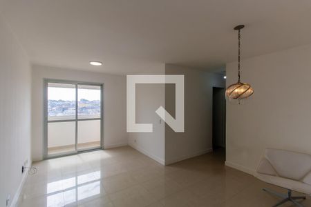 Sala de apartamento à venda com 3 quartos, 70m² em Vila Divina Pastora, São Paulo