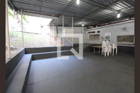 Apartamento para alugar com 50m², 2 quartos e 1 vagaÁrea comum - Salão de festas