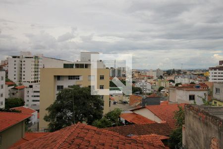 Vista do Quarto de apartamento para alugar com 3 quartos, 70m² em Ana Lucia, Belo Horizonte