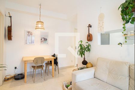 Apartamento à venda com 38m², 1 quarto e 1 vaga Apartamento à venda com 38m², 1 quarto e 1 vagaSala