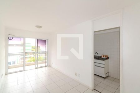 Sala de apartamento para alugar com 2 quartos, 90m² em Campo Grande, Rio de Janeiro