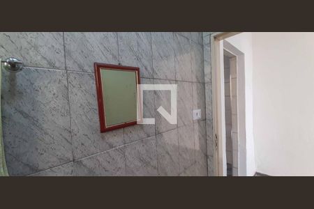 Casa à venda com 148m², 3 quartos e 2 vagas Casa à venda com 148m², 3 quartos e 2 vagasBanheiro