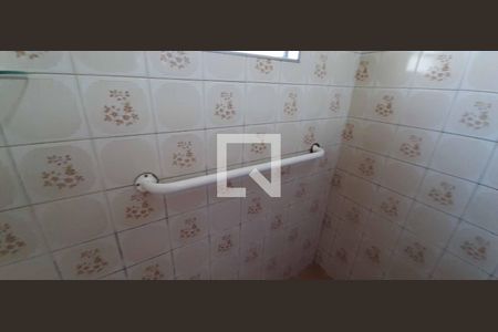 Casa à venda com 148m², 3 quartos e 2 vagas Casa à venda com 148m², 3 quartos e 2 vagasBanheiro