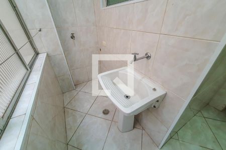 Apartamento à venda com 67m², 2 quartos e 1 vaga Apartamento à venda com 67m², 2 quartos e 1 vagaÁrea de Serviço