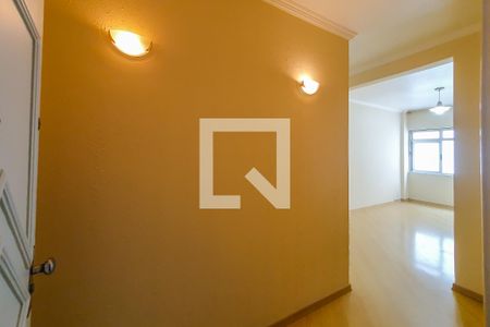 entrada de apartamento à venda com 2 quartos, 67m² em Liberdade, São Paulo