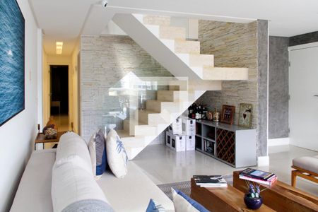 Apartamento à venda com 340m², 4 quartos e 4 vagasSala