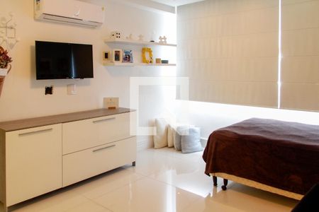 Apartamento à venda com 340m², 4 quartos e 4 vagasSuíte 2