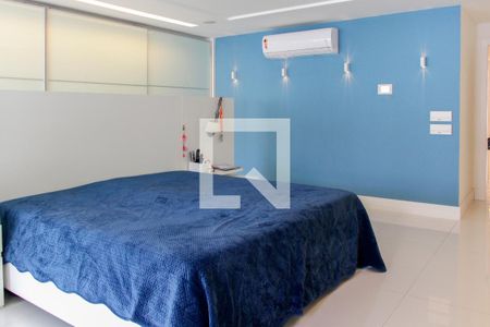 Apartamento à venda com 340m², 4 quartos e 4 vagasSuíte 4