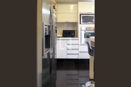 Apartamento à venda com 340m², 4 quartos e 4 vagasCozinha