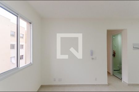 Sala de apartamento para alugar com 2 quartos, 33m² em Piqueri, São Paulo