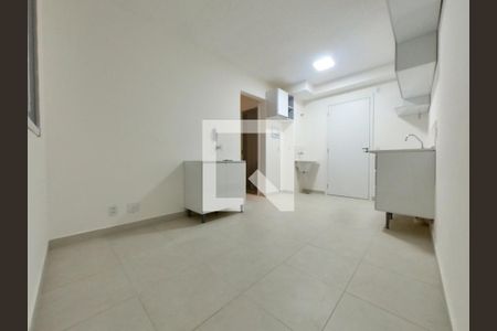 Sala/Cozinha de apartamento para alugar com 2 quartos, 33m² em Piqueri, São Paulo