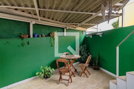 Casa à venda com 150m², 3 quartos e 2 vagasÁrea Gourmet