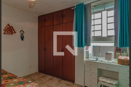 Casa à venda com 150m², 3 quartos e 2 vagasQuarto 2