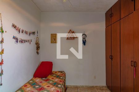 Casa à venda com 150m², 3 quartos e 2 vagasQuarto 2