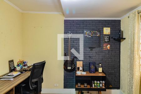 Casa à venda com 150m², 3 quartos e 2 vagasEscritório