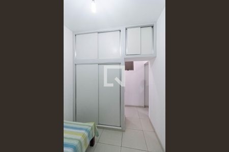 Casa à venda com 130m², 3 quartos e 4 vagas Casa à venda com 130m², 3 quartos e 4 vagasCasa 2 - Quarto