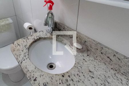 Casa à venda com 130m², 3 quartos e 4 vagas Casa à venda com 130m², 3 quartos e 4 vagasCasa 1 - Banheiro da suíte