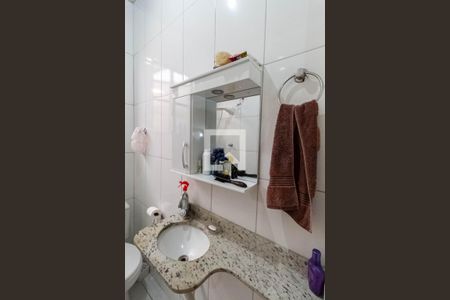 Casa à venda com 130m², 3 quartos e 4 vagas Casa à venda com 130m², 3 quartos e 4 vagasCasa 1 - Banheiro da suíte