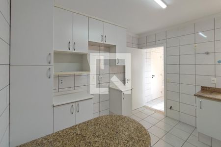 Apartamento à venda com 128m², 3 quartos e 3 vagasCozinha