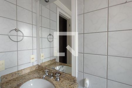 Apartamento à venda com 128m², 3 quartos e 3 vagasBanheiro Suíte 2