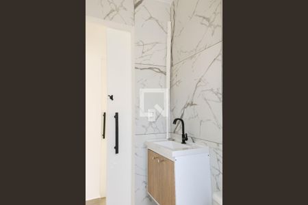 Apartamento para alugar com 40m², 2 quartos e sem vaga Apartamento para alugar com 40m², 2 quartos e sem vagaBanheiro