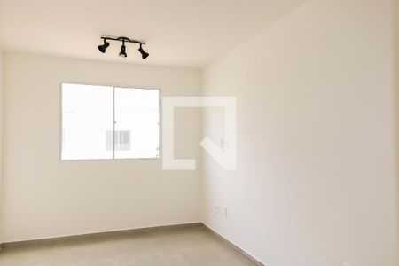 Sala de apartamento para alugar com 2 quartos, 40m² em Madureira, Rio de Janeiro