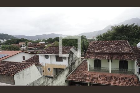 Vista Sala de apartamento para alugar com 2 quartos, 45m² em Anil, Rio de Janeiro