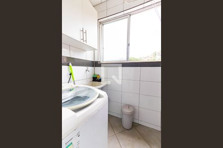 Apartamento à venda com 70m², 3 quartos e 1 vagaÁrea de Serviço