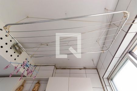 Apartamento à venda com 70m², 3 quartos e 1 vagaÁrea de Serviço