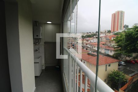 Sala / Cozinha - Varanda de apartamento para alugar com 2 quartos, 42m² em Vila Guaca, São Paulo