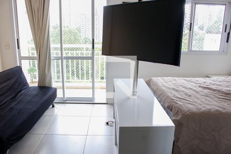 Sala/Quarto de apartamento para alugar com 1 quarto, 52m² em Panamby, São Paulo