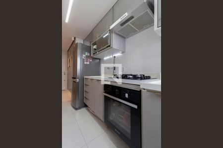 Cozinha e Área de Serviço de apartamento à venda com 2 quartos, 41m² em Itaquera, São Paulo