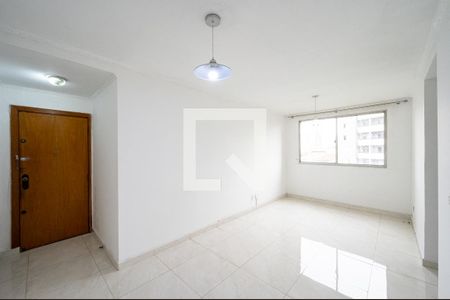 Sala de apartamento à venda com 2 quartos, 60m² em Conjunto Residencial Jardim Canaã, São Paulo