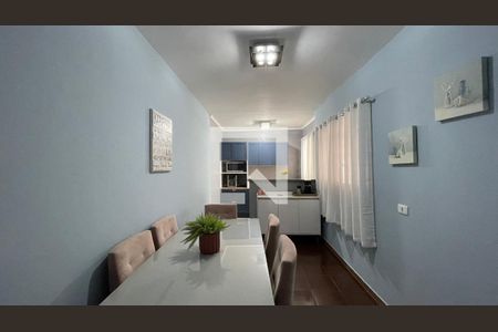 Casa à venda com 300m², 8 quartos e 3 vagas Casa à venda com 300m², 8 quartos e 3 vagasCasa 2 Cozinha
